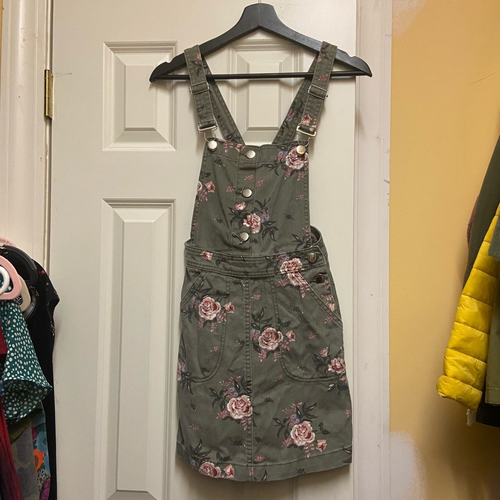 H&M Green Floral Overall Dress